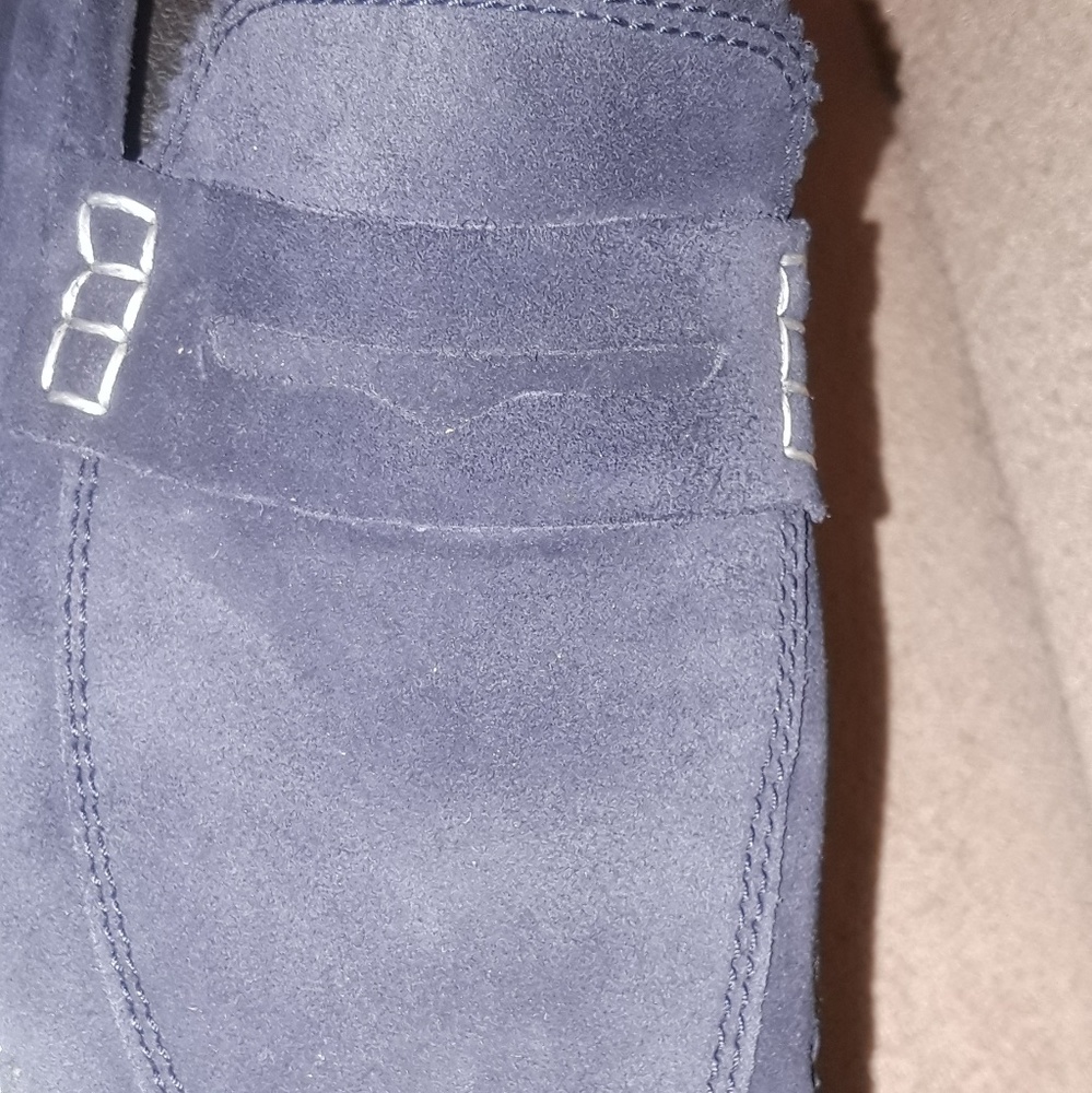 Shoes - Picture 5 of 6